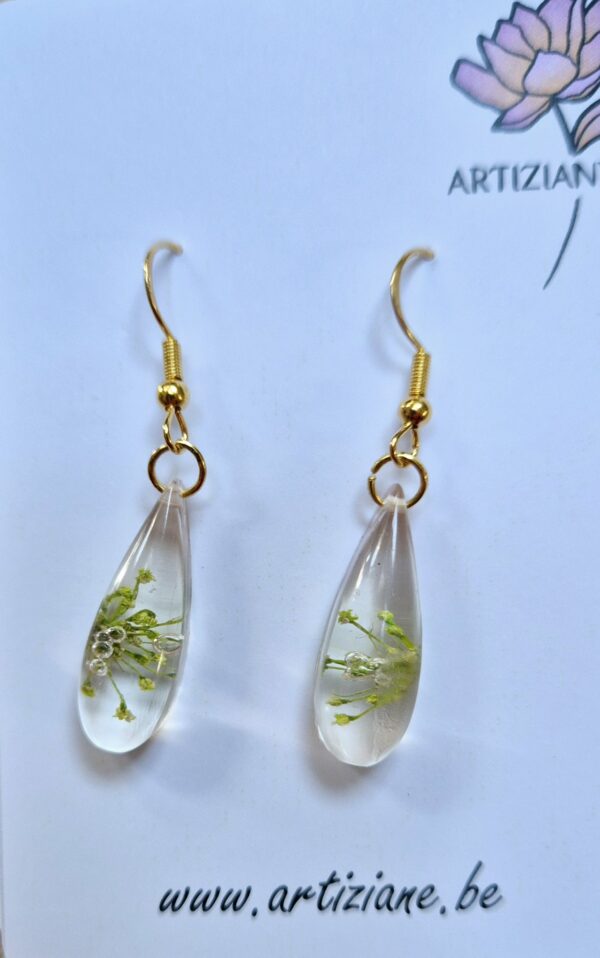 Boucles résine fleurs pressées