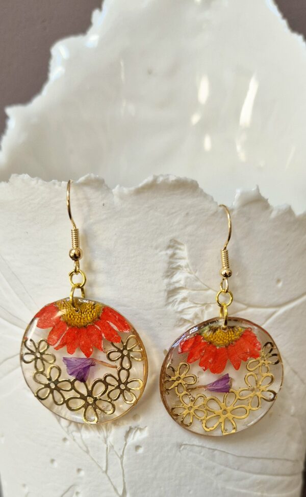 Boucles résine fleurs pressées