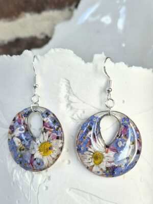Boucles résine, fleurs pressées