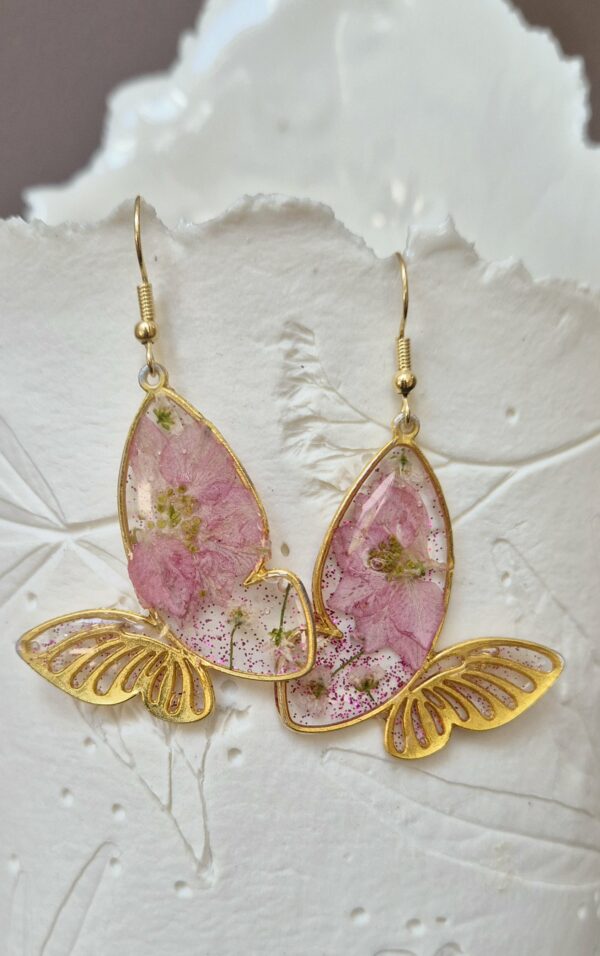Boucles résine, fleurs pressées