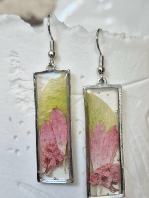 Boucles résine, fleurs pressées