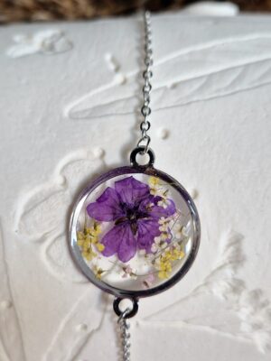Bracelet acier inoxydable, résine, fleurs pressées